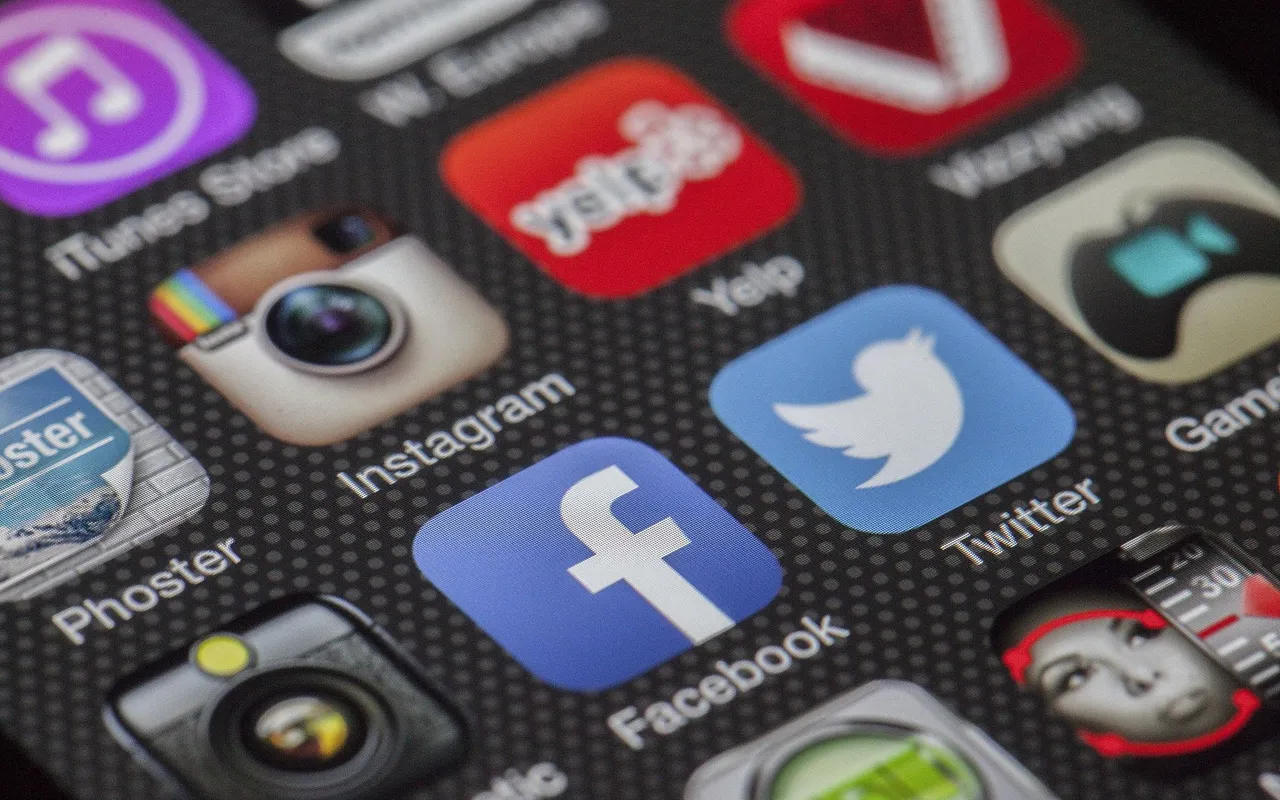 Ce que les réseaux sociaux font vraiment de vos données personnelles mérite qu'on en parle franchement