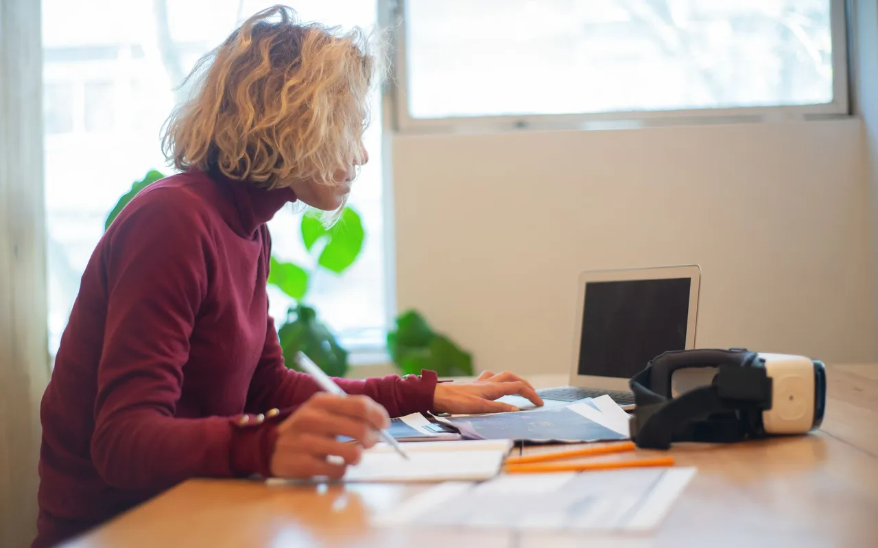 Télétravail et productivité : démêler les mythes des réalités concrètes