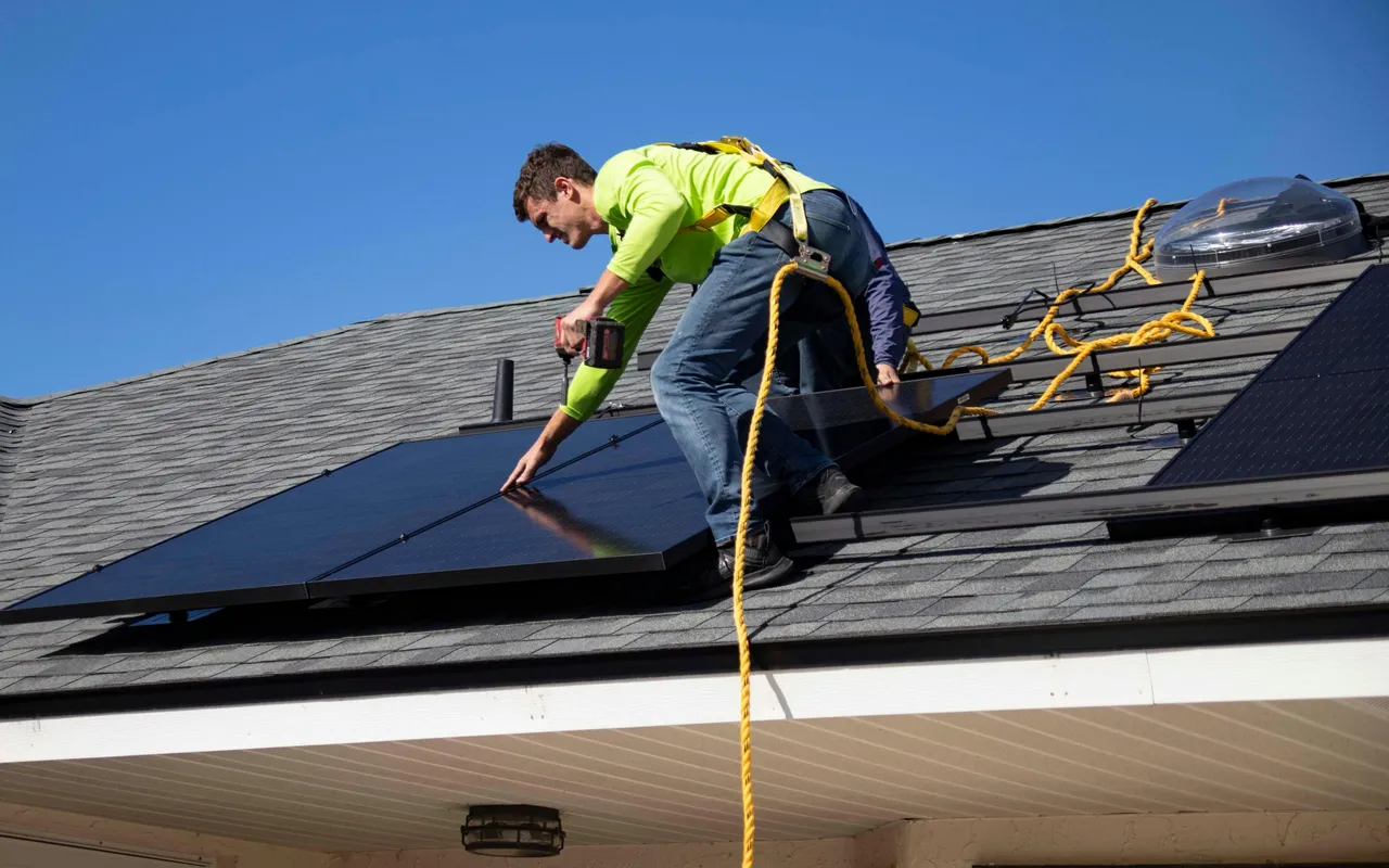Transition énergétique, coûts et bénéfices pour les ménages français